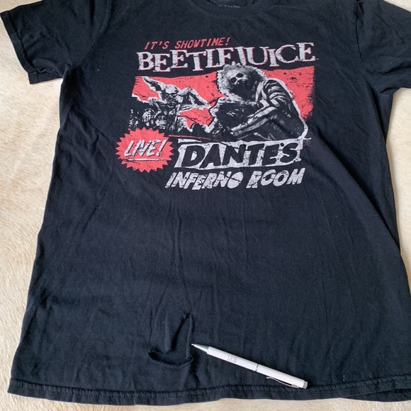 MENS Aged BEETLEJUICE MOVIE "Its Showtime @ Dantes Inferno Room” - Picture 2 of 8